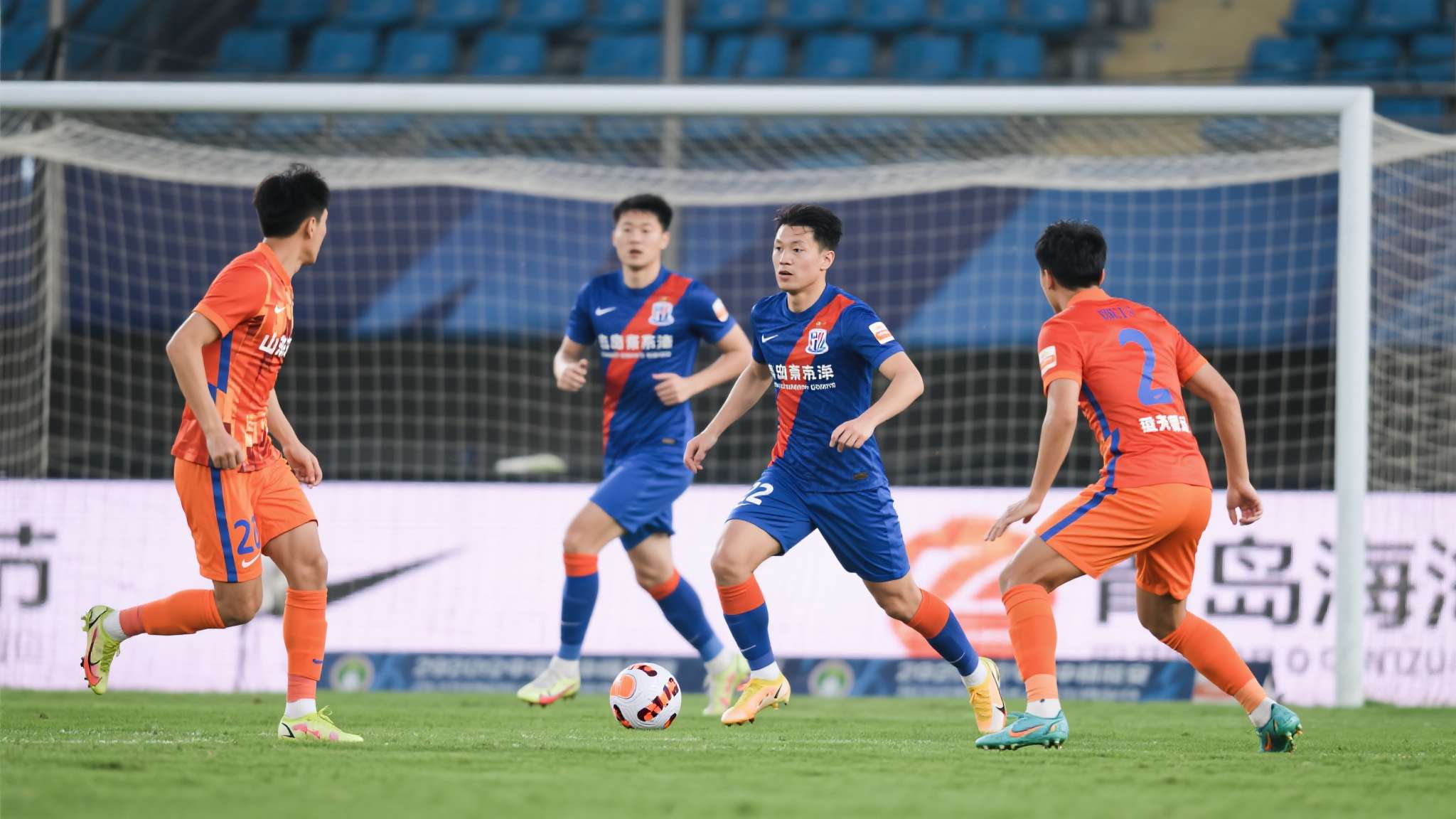 申花的2-0胜利并非偶然。从比赛节奏的掌控，到两粒进球的选择时机，主队表现出了较